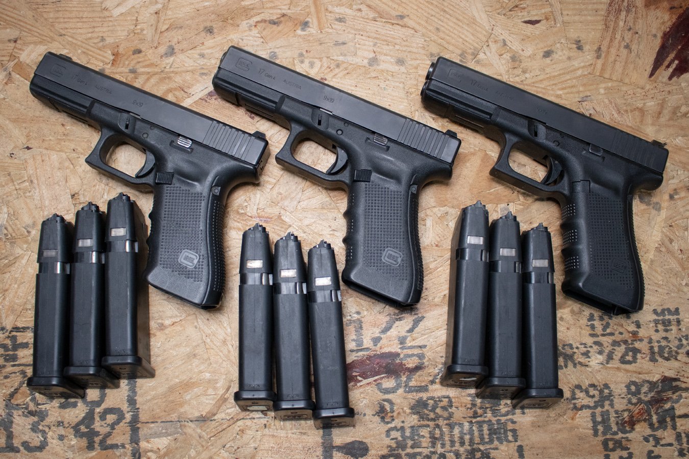 GLOCK 17 Gen4 9mm Police Trade-in Pistols (Fair Condition)